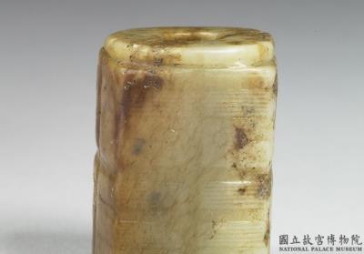 图片[2]-Square jade tube with carved pattern, Liangzhu culture-China Archive